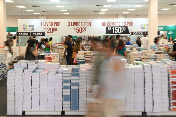 Mais de 100 mil pessoas estiveram no Centro de Convenções de Salvador para a Bienal do Livro em 2024