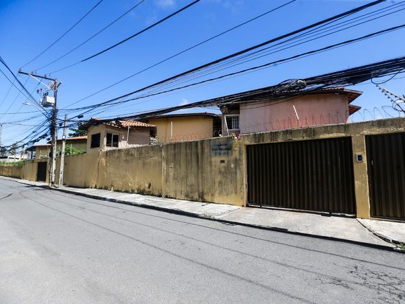 Imagem - Polícia procura homem que atirou em vizinho dentro de condomínio em Patamares