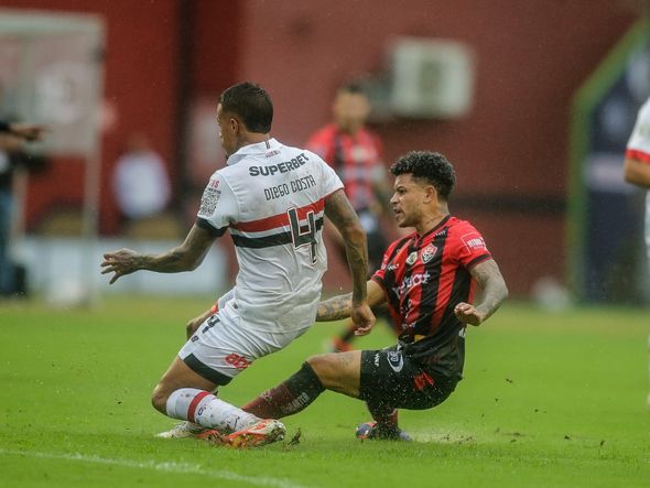 Imagem - ‘Não tem terra arrasada’, garante Willian Oliveira após terceira derrota do Vitória na Série A