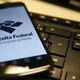 Imagem - Receita Federal tem leilão com iPhones, veículos, aparelhos de som e vinhos; confira regras