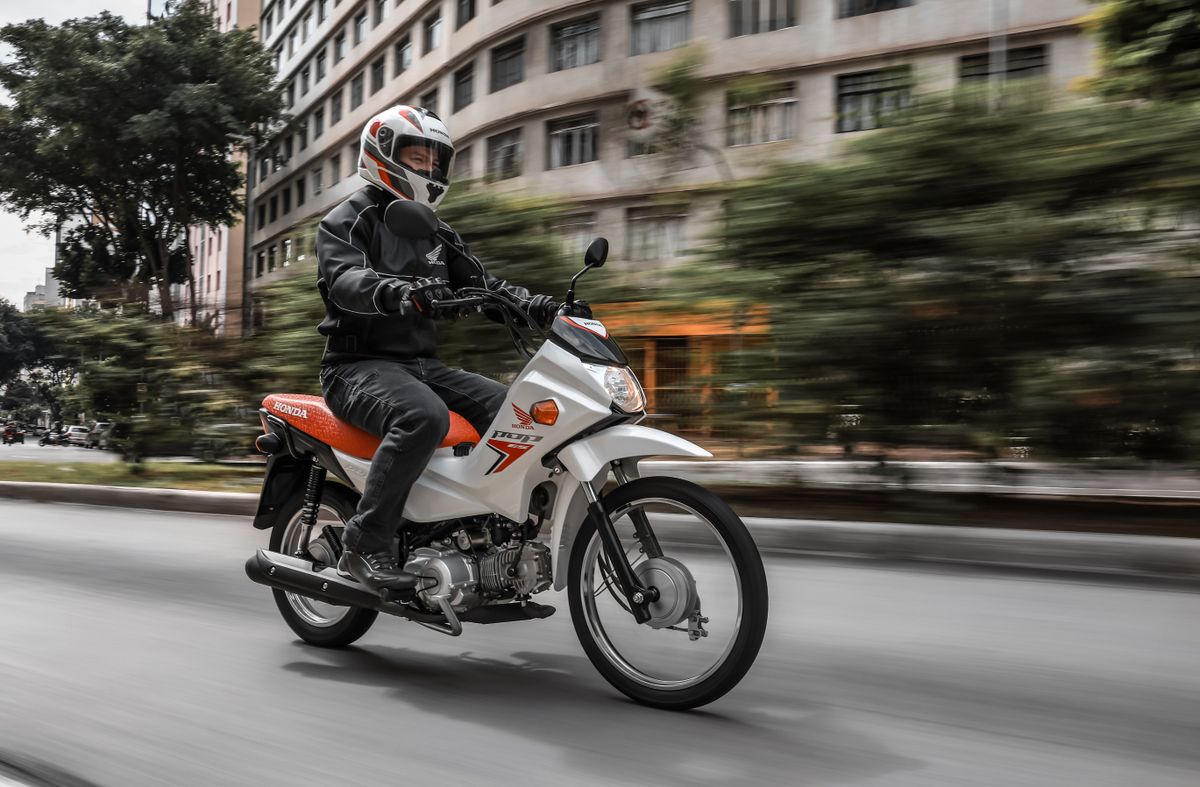 Honda Pop 110i 2025 muda motor, perde embreagem e preço sobe R$ 120