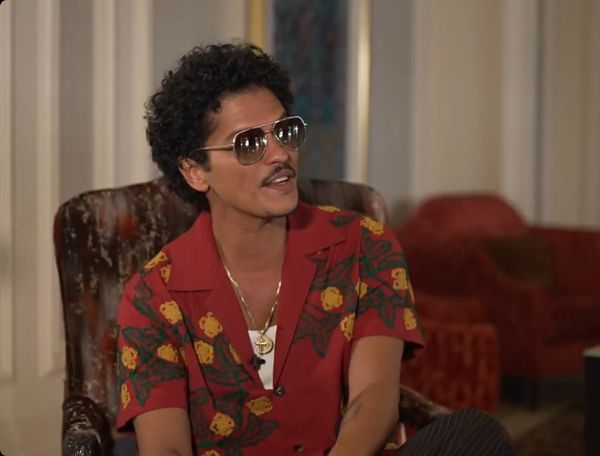Bruno Mars em entrevista ao Fantástico