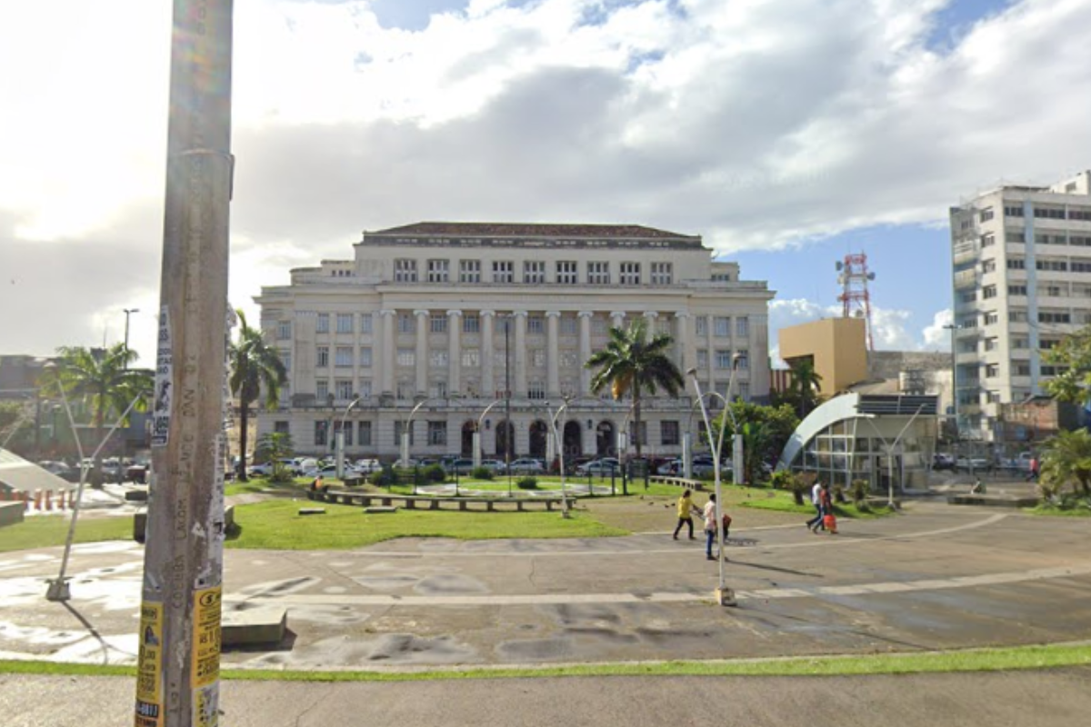 Fórum Ruy Barbosa por Reprodução/Google Street View