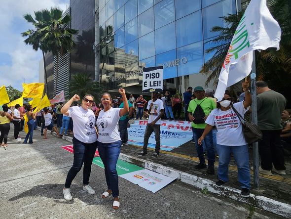 Imagem - Servidores estaduais da Bahia tiveram perda salarial de 35% nos últimos oito anos