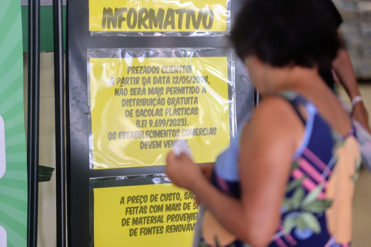 Supermercados da capital anunciam a nova lei