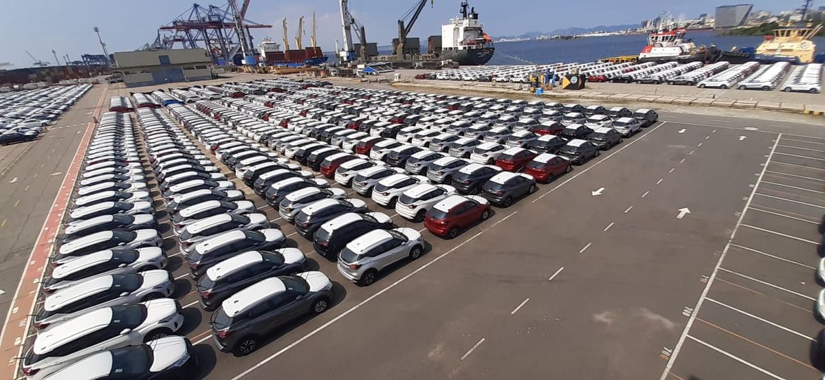 Em média, as exportações de veículos caíram 26% nos primeiros meses do ano 