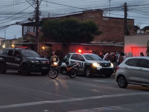 Imagem - Policial de folga é baleado e morto em bar em Fortaleza