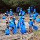 Imagem - Prefeitura realiza mutirão de limpeza com crianças na praia do Tubarão em Salvador