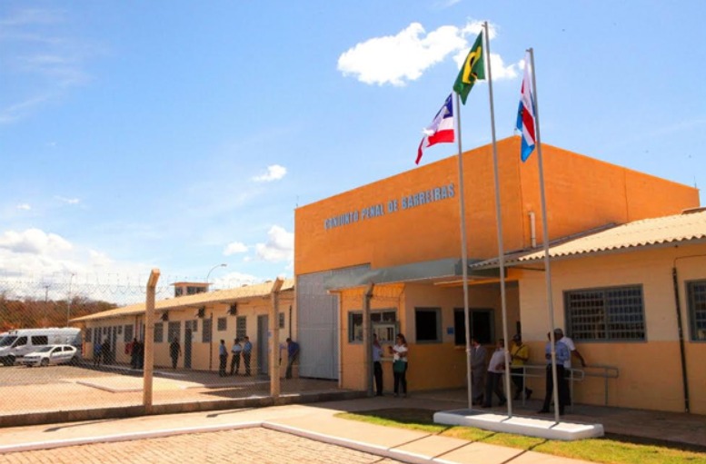 Conjunto Penal de Barreiras por Secom