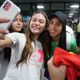 Imagem - Seleção brasileira é ovacionada por torcida baiana em aeroporto de Salvador