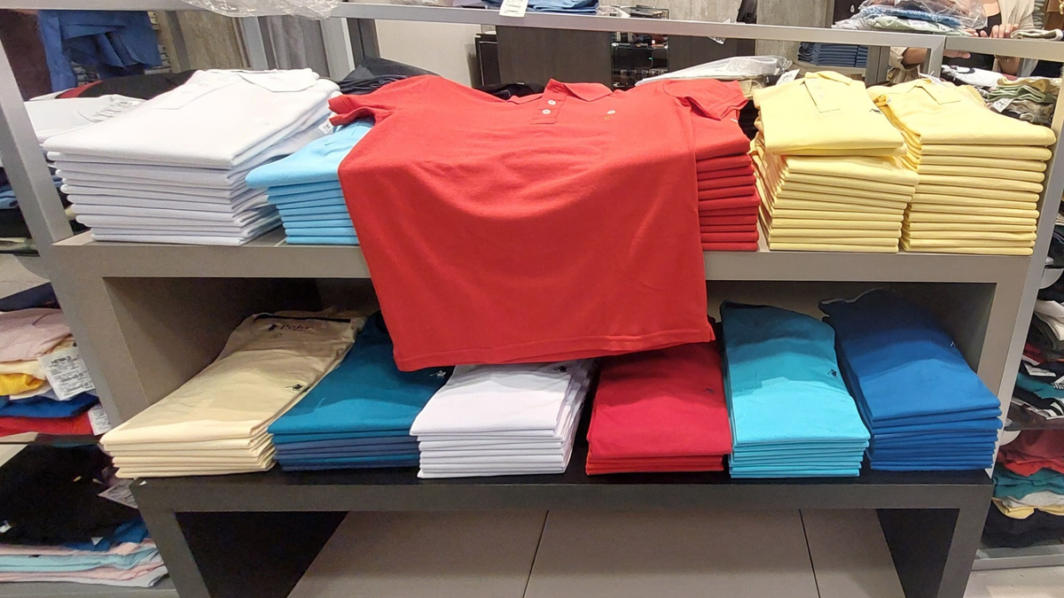 Camisas Polo são opção de presente na loja Henk