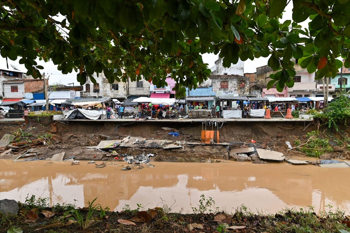 Ocorrências após as chuvas em Santo Amaro