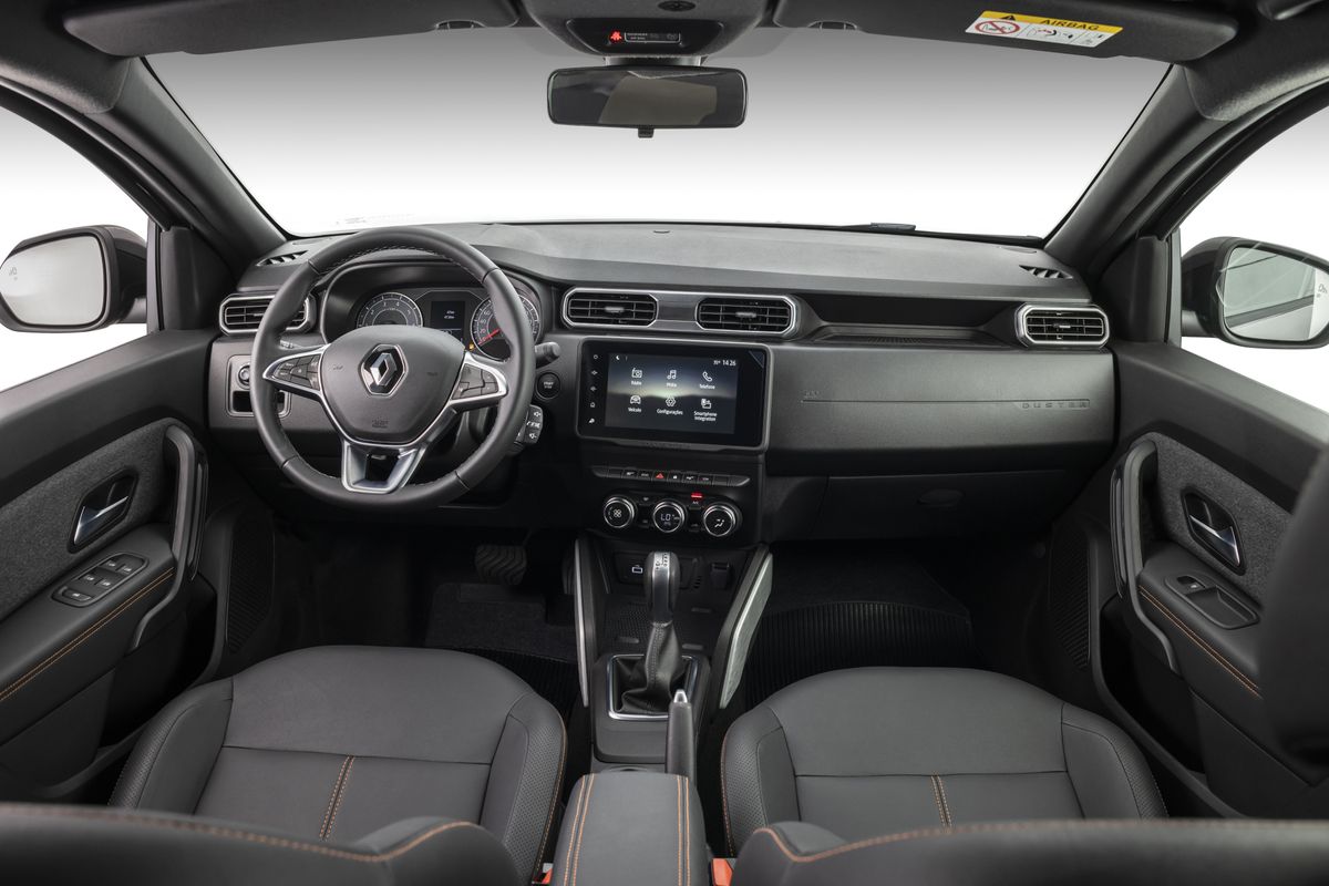 A cabine do SUV tem agora seis airbags em todas as versões