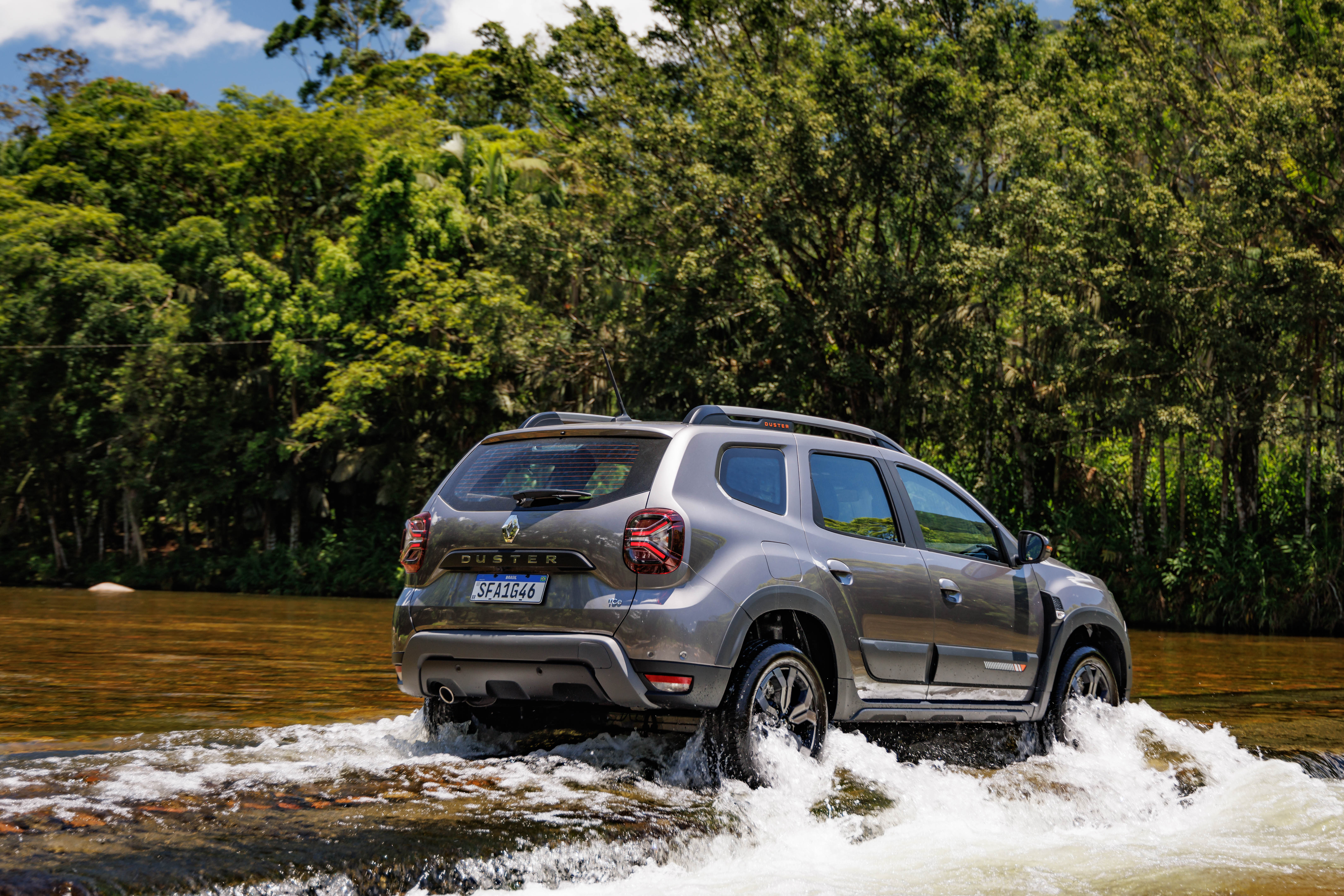 Duster: a partir de R$ 131.990
Categorias: Uber X, Comfort e Black por Rodolfo Buhrer/ Divulgação