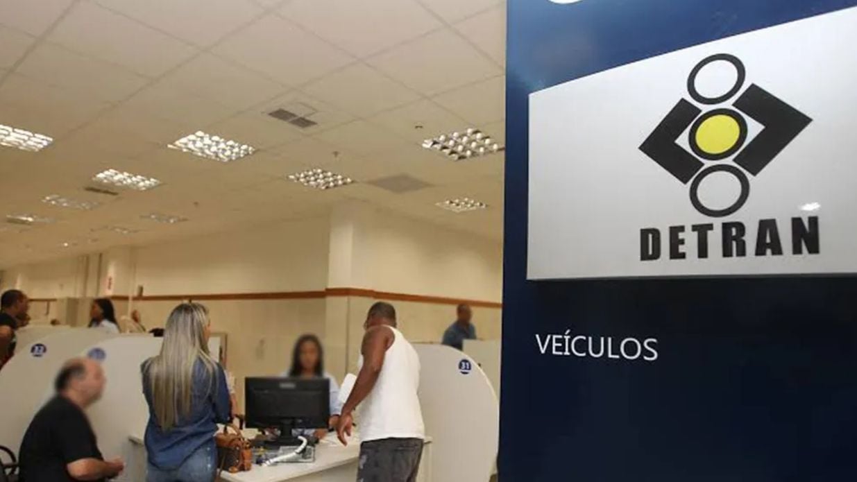 Imagem - Detran-BA afasta examinador denunciado por candidatos em prova prática de Salvador