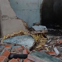 Imagem - Dono de fábrica de fogos é socorrido após explosão no interior da Bahia