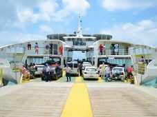 Imagem - Ferry-boat tem espera de até 3h para embarque em Salvador