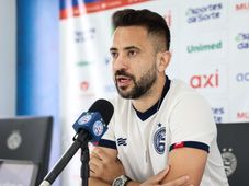 Imagem - 'Queremos terminar bem e ir direto para a Libertadores', diz Everton Ribeiro