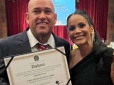 Imagem - Justiça nega pedido da esposa de Binho Galinha para participar de audiência sem uniforme prisional