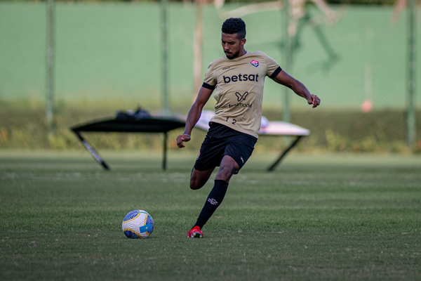 Vitória deve ter mudanças na equipe titular que enfrenta o RB Bragantino