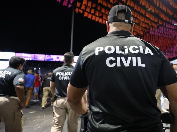 Imagem - Polícia detém homem e adolescente que praticavam roubos no São João do Parque de Exposições