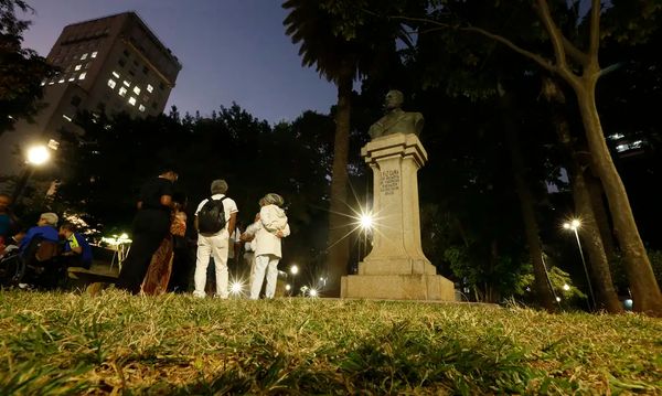 Ato público,no Largo do Arouche, em memória do 194º aniversário de Luiz Gama