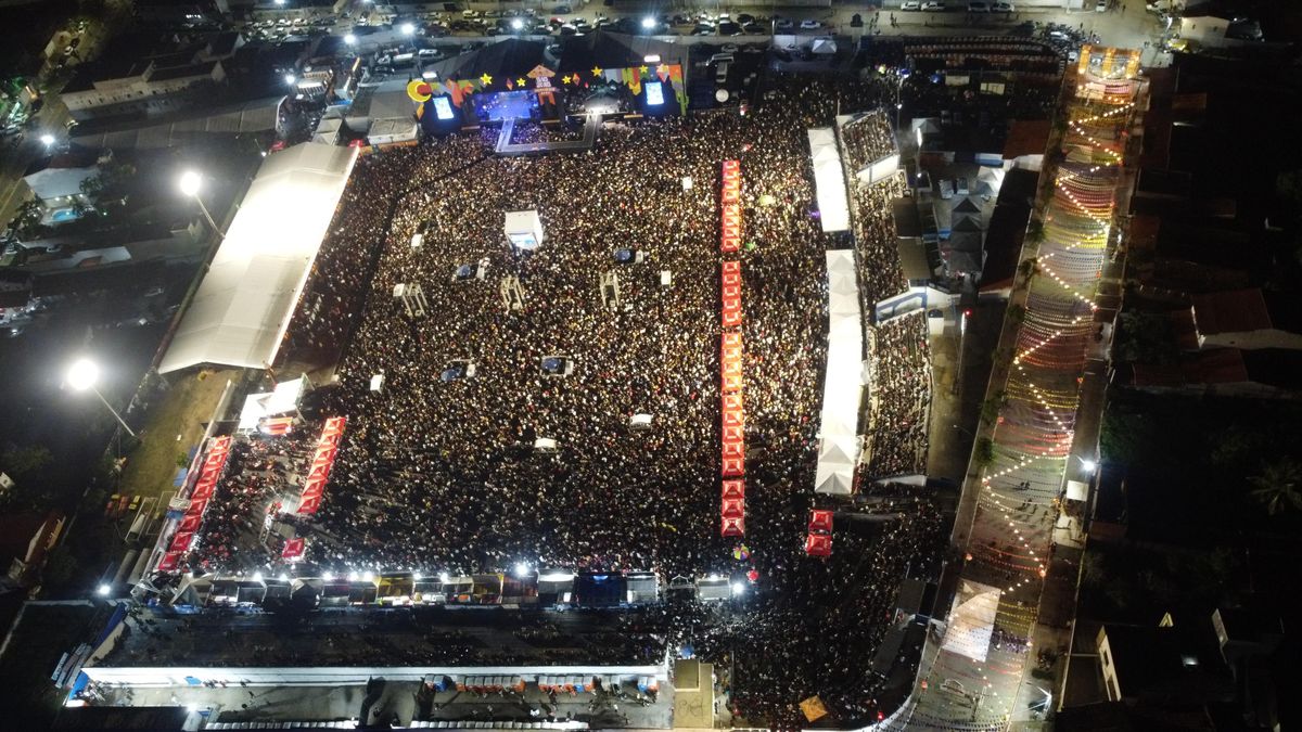 Arena de Serrinha tem portões fechados