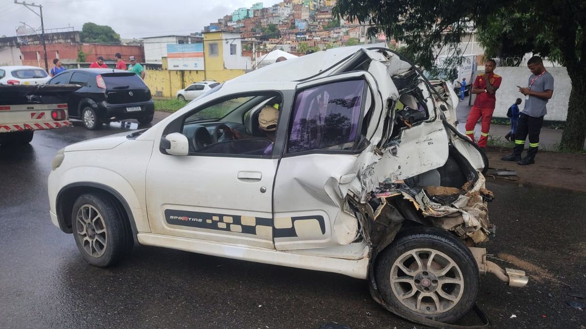 Acidente na rua Jaqueira do Carneiro