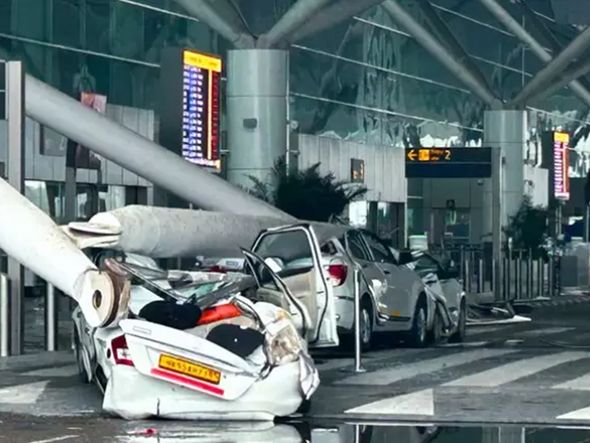Imagem - Desabamento em aeroporto de Nova Délhi mata uma pessoa e fere seis durante fortes chuvas