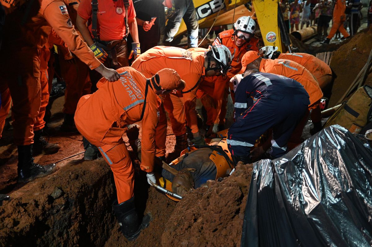 Valdson foi resgatado depois de sete horas de trabalho dos Bombeiros