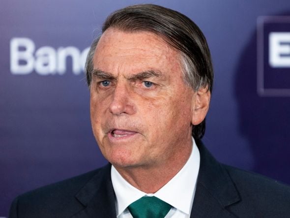 Imagem - Bolsonaro contraria Tarcísio e diz que 'está muito cedo' para entrar na campanha de Nunes