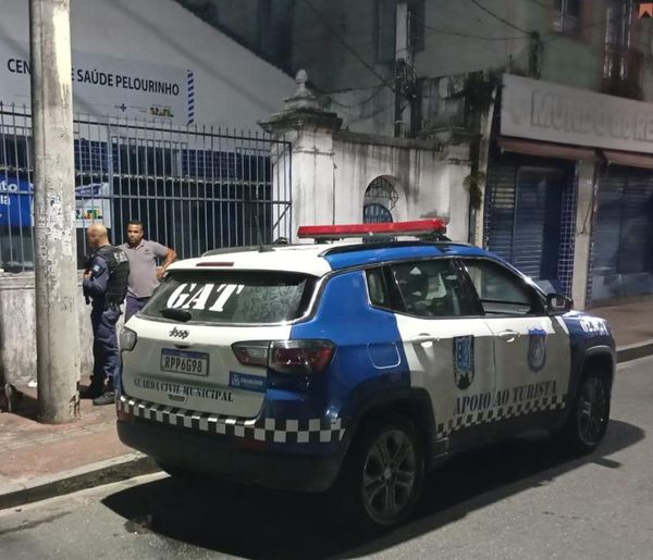 Homem é detido pela Guarda Civil após invadir posto de saúde