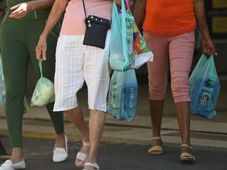 Imagem - STF suspende lei que obriga fornecimento gratuito de sacolas em mercados de Salvador