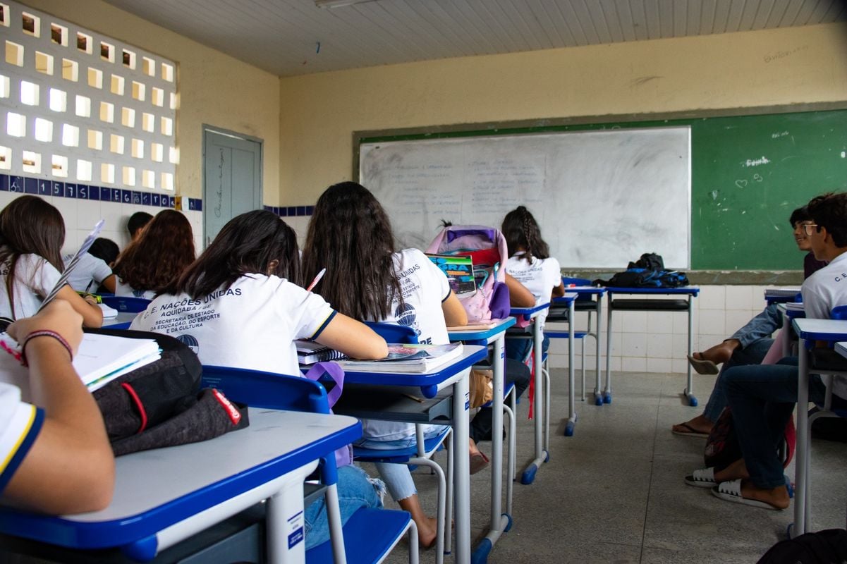 Alunos e professores foram consultados sobre novo projeto