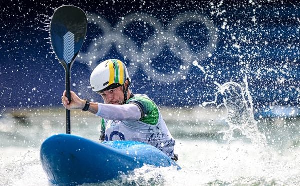 Pepê Gonçalves treina para a canoagem Slalom em Paris-2024