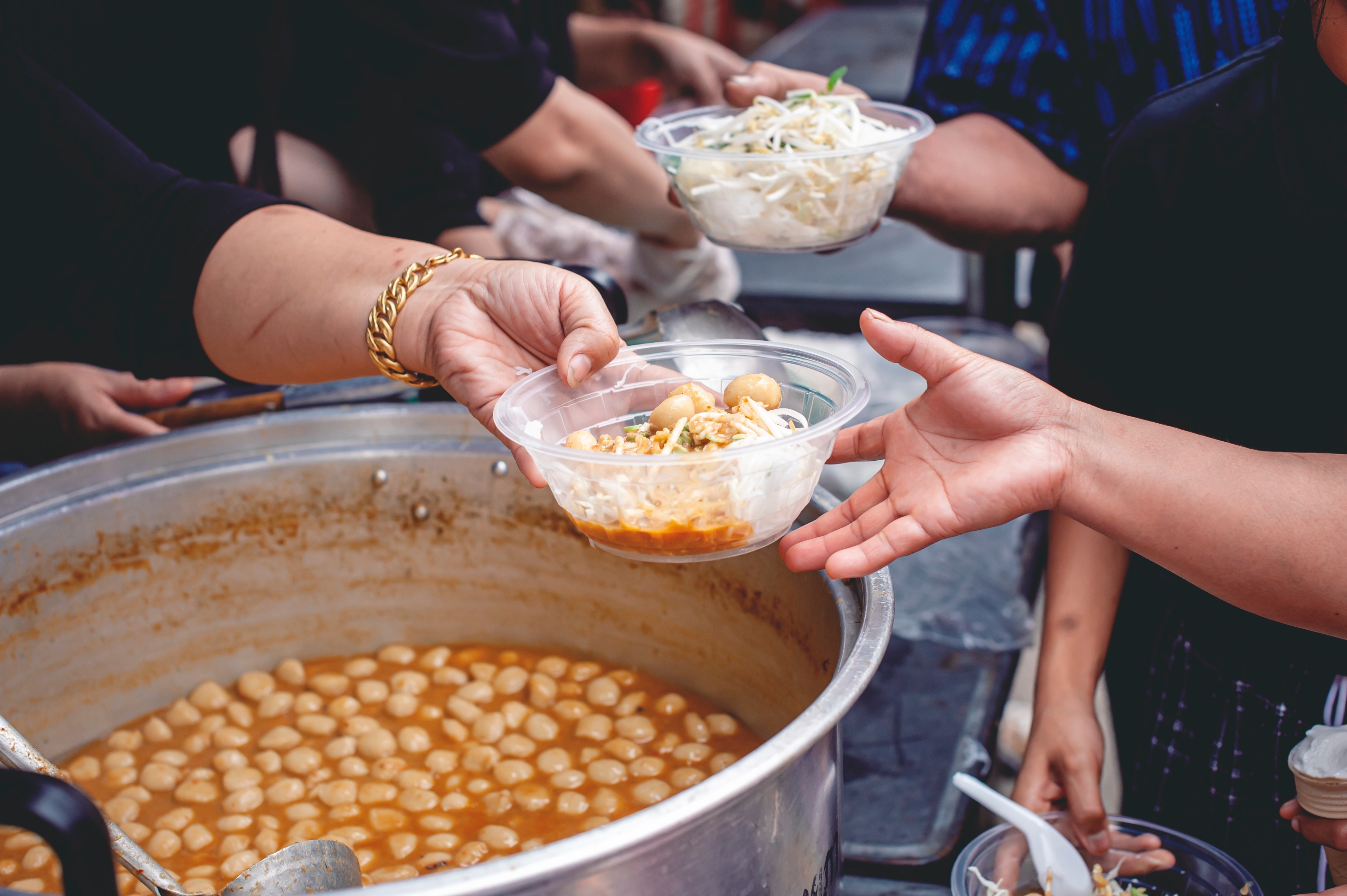 Entrega de comida por Shutterstock