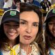 Imagem - Em Paris, Fátima Bernardes tieta a skatista Rayssa Leal: “Vai com tudo”