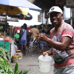 Imagem - Feira de São Joaquim comemora aniversário com show de Beto Jamaica