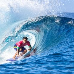 Imagem - Juiz é afastado após foto com surfista australiano que pode enfrentar Medina em Paris-2024