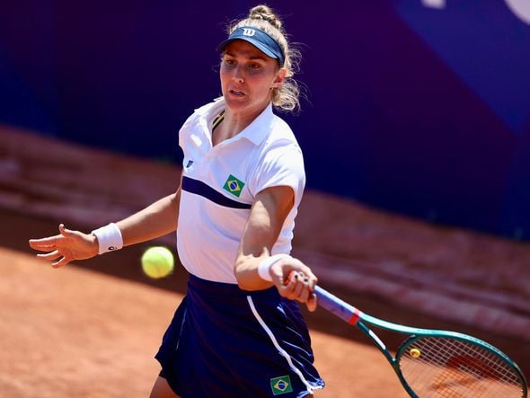 Imagem - Bia Haddad vence nas duplas e avança às quartas de final em Pequim