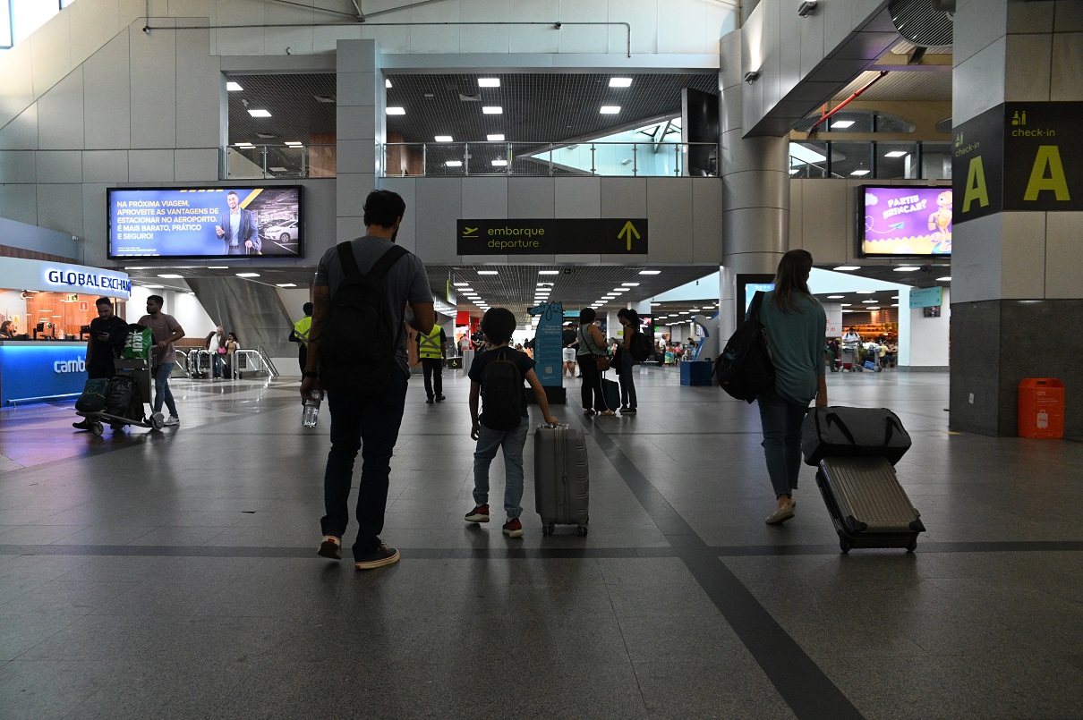 Câmara não aceitará cobrança por mala de mão em voos: 'é abuso" por Paula Fróes/CORREIO