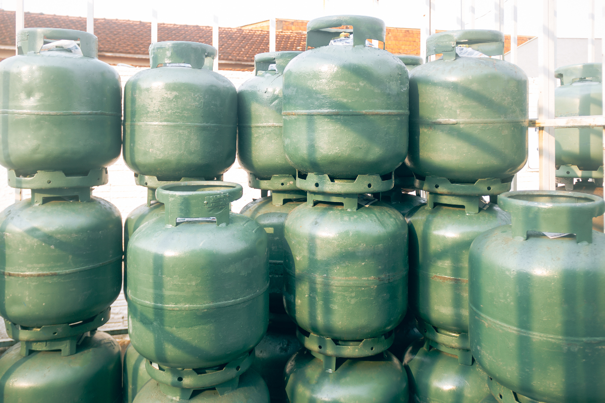 Gás Liquefeito de Petróleo (GLP), gás de cozinha por Shutterstock