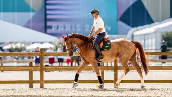 Rodrigo Pessoa com o cavalo Major Tom em Paris