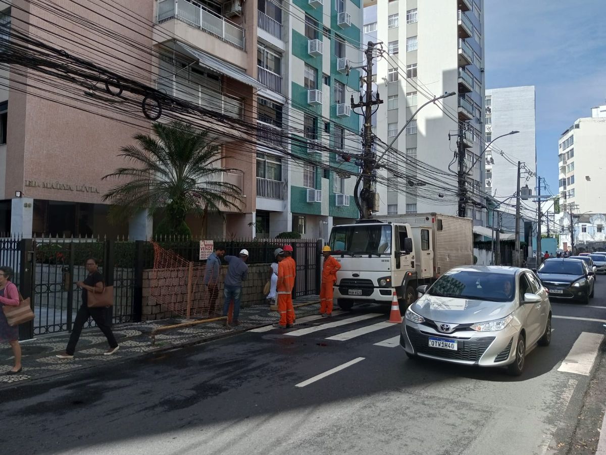 Técnicos da Bahiagás estão no local para reparar os danos da tentativa de roubo