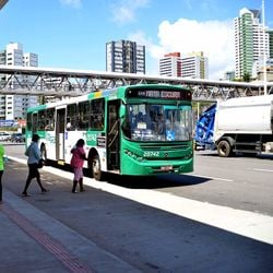 Imagem - Salvador ganha novas linhas de ônibus no horário de pico; confira lista