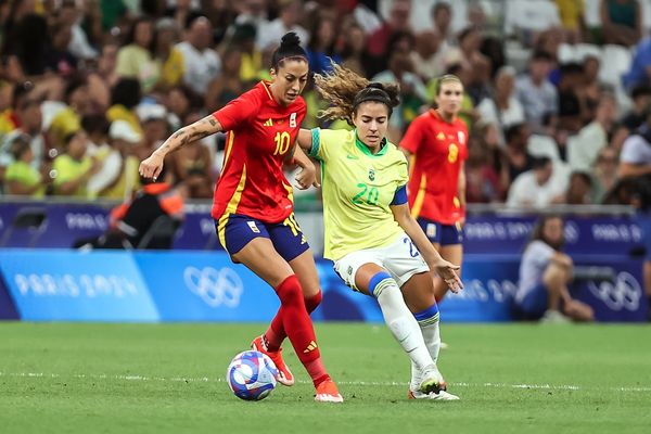 Jenni Hermoso em ação durante a eliminação da Espanha para o Brasil nos Jogos de Paris-2024