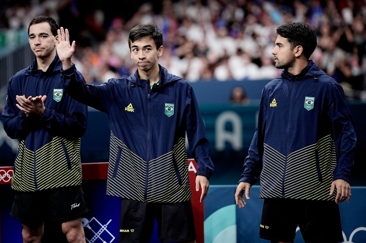 Na imagem os atletas (E-D) Hugo Calderano, Vitor Ishiy e Guilherme Teodoro