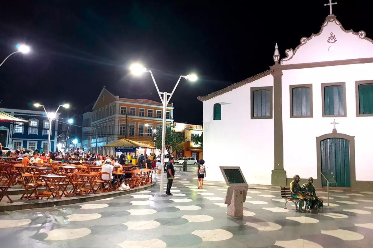 Largo do Rio Vermelho