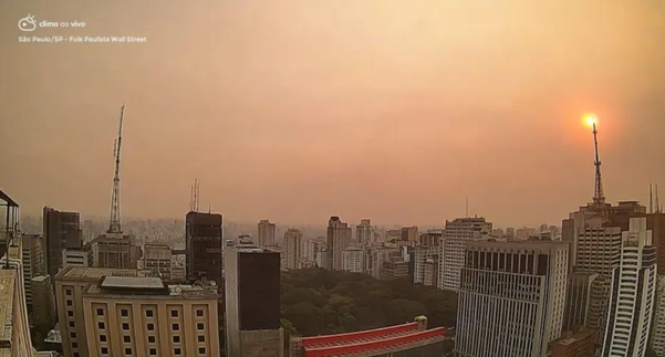 Céu de São Paulo é afetado pelas queimadas