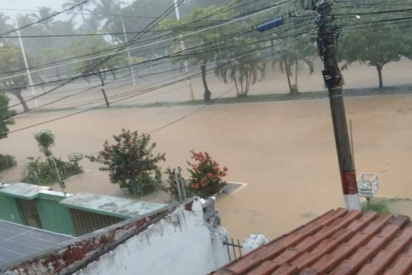 Chuva em Ilhéus provocou alagamentos e falta de energia no início do ano